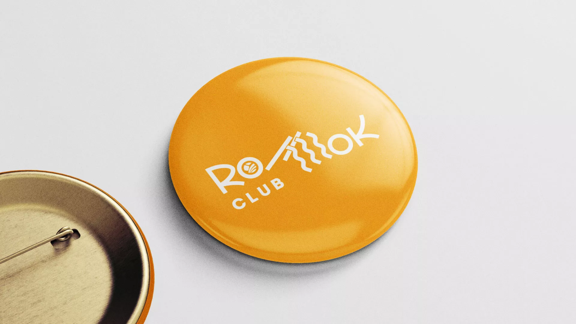 Создание логотипа суши-бара «Roll Wok Club» в Чадане